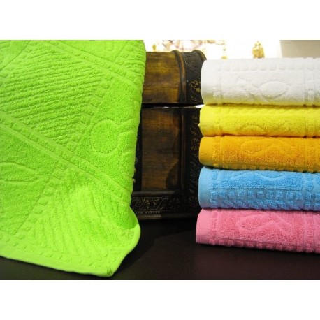 90 x 145 Bathrobe Towel